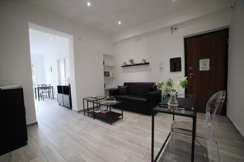 Lobby or reception, Dining area