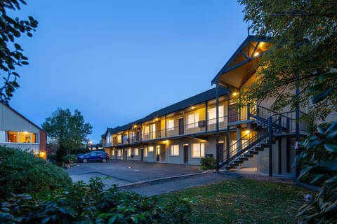 Property building, Night