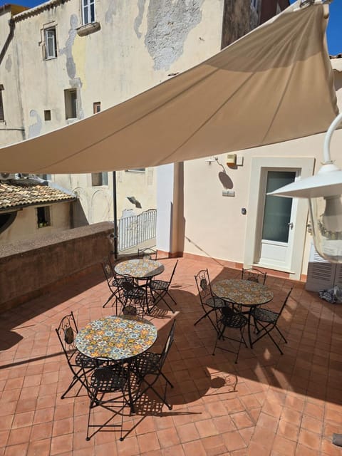 Property building, Balcony/Terrace