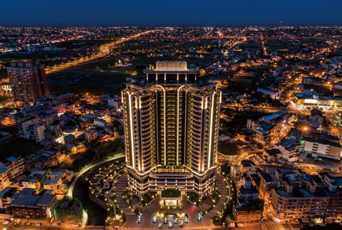 Property building, Bird's eye view, City view