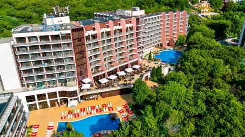 Property building, Bird's eye view