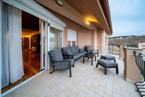 Šanić Apartments 543/a Apartment in Lopar