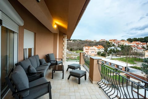 Šanić Apartments 543/a Apartment in Lopar