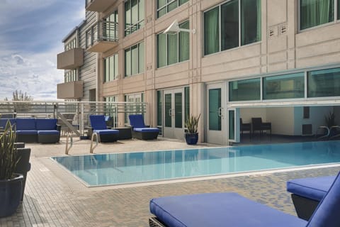 Patio, Day, Pool view, Swimming pool, sunbed