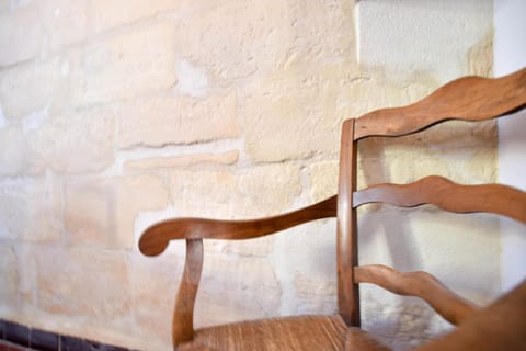 Micoulet, Parking - Clim House in Arles