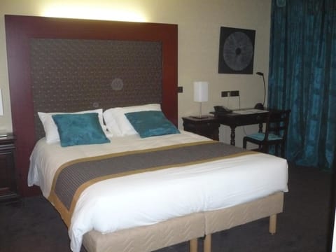 Bed, Decorative detail