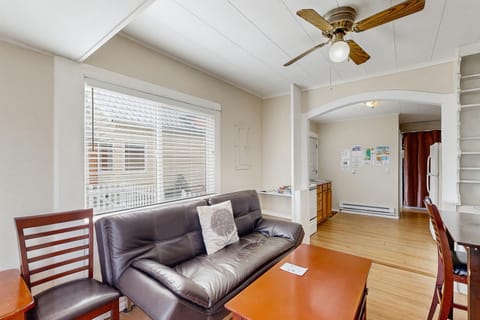 Starfish 1 House in Rockaway Beach