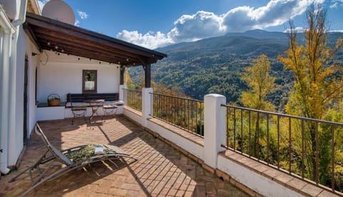 Patio, Day, Natural landscape, View (from property/room), Balcony/Terrace, Autumn, Mountain view