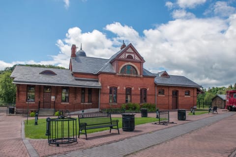Mainstead House in Garrett County