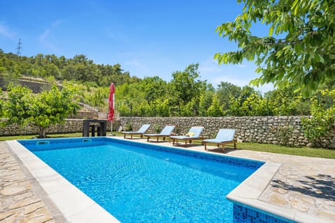 Spring, Pool view, Swimming pool, Swimming pool, sunbed