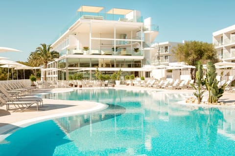 Property building, Swimming pool, Swimming pool