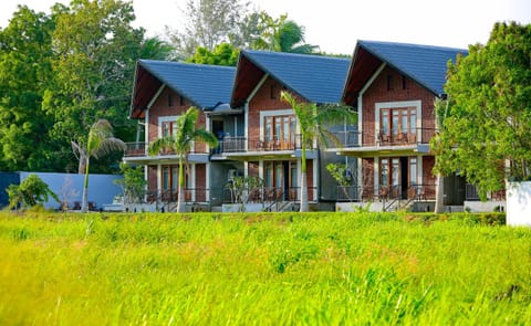 Property building, Natural landscape