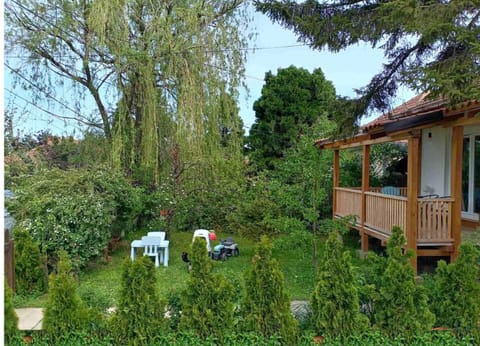 Property building, Spring, Natural landscape, Garden, Garden view