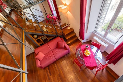 Living room, Seating area, Dining area
