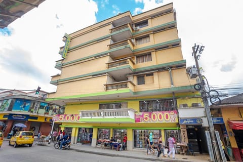 Property building, Facade/entrance