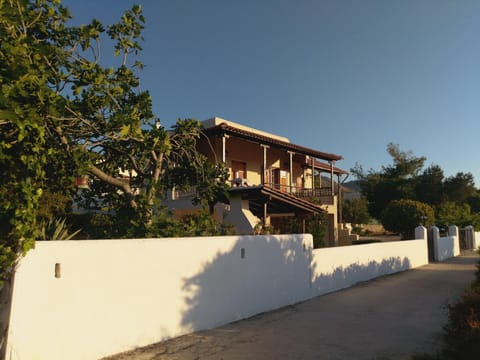 Facade/entrance, Street view