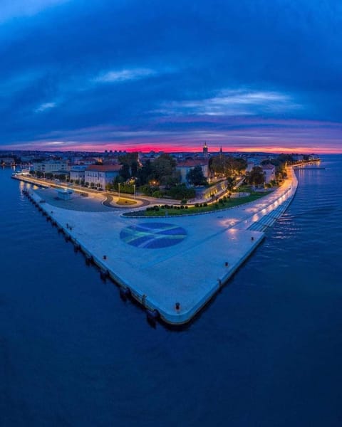 Zadar Booking Villa Franov with Pool, 10 min from the Old Town of Zadar House in Zadar