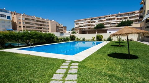 Garden view, Swimming pool, Swimming pool