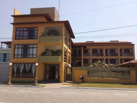 Property building, Facade/entrance, Day