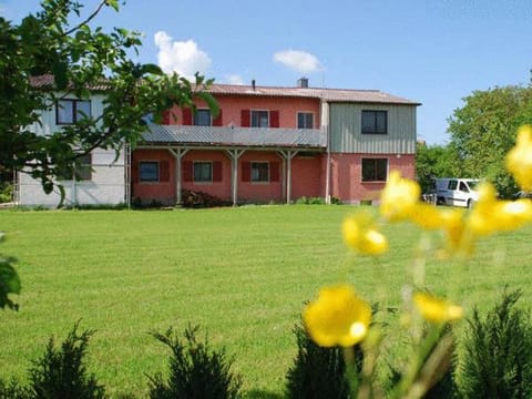 Property building, Day, Garden