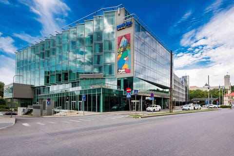 Property building, On site