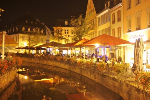 View (from property/room), Area and facilities