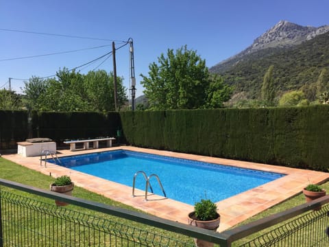 Landmark view, Mountain view, Pool view, Swimming pool
