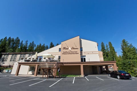 Property building, Parking