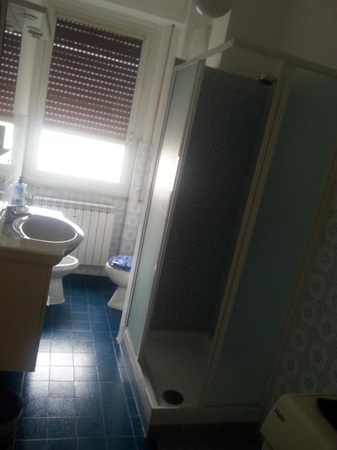 Vittoria_Albissola Bed and Breakfast in Albissola Marina