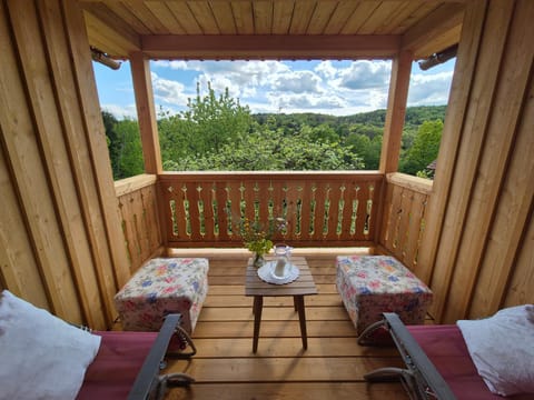 View (from property/room), Balcony/Terrace