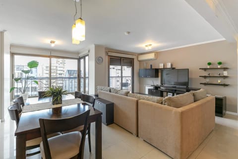 TV and multimedia, Living room, Dining area