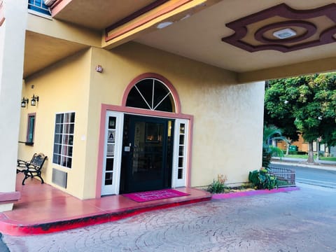 Dynasty Suites Hotel Hotel in Riverside