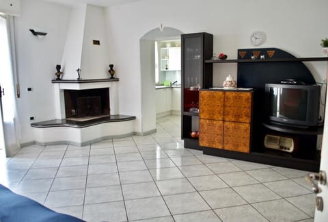 Communal lounge/ TV room, Seating area