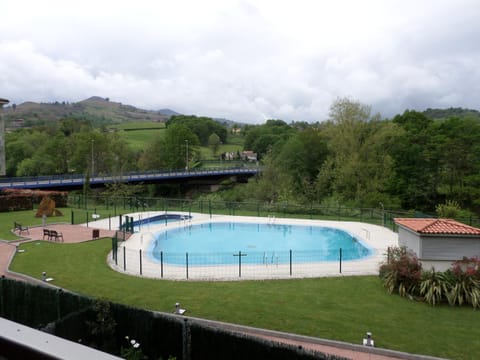 Garden view, Pool view, River view