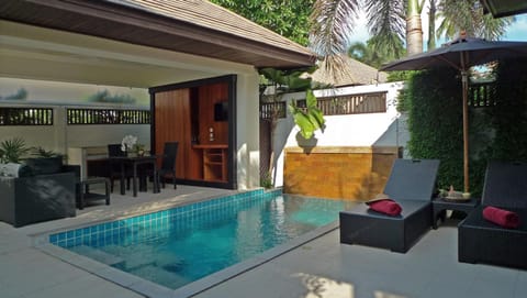 Balcony/Terrace, Kitchen or kitchenette, Living room, Dining area