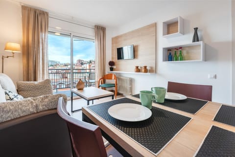 Balcony/Terrace, Living room, Seating area, Dining area