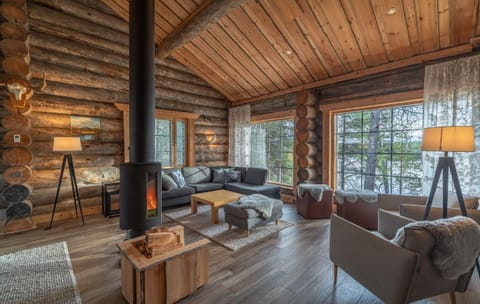 Living room, Lake view