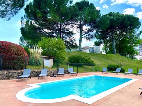 Pool view, Swimming pool