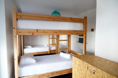 bunk bed