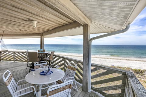 Cypress-n-Sun B-2 House in Indian Rocks Beach
