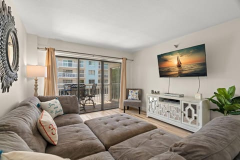 102 Waterview House in Indian Shores