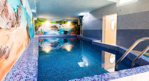 Spa and wellness centre/facilities, Pool view, Swimming pool