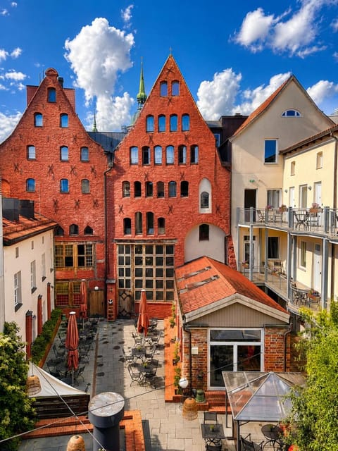 Inner courtyard view