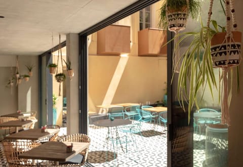 Property building, Garden, Balcony/Terrace, On site