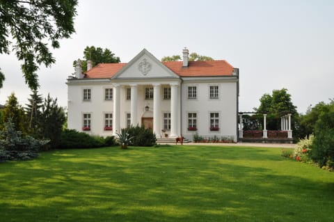 Facade/entrance, Day, Natural landscape, Summer, On site