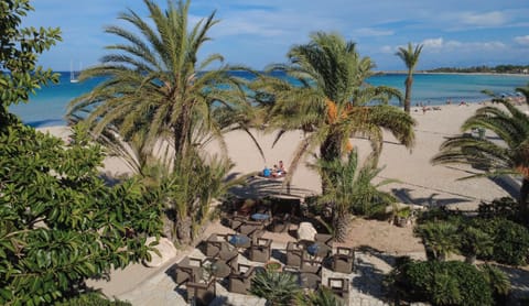 Balcony/Terrace, Beach, Garden view