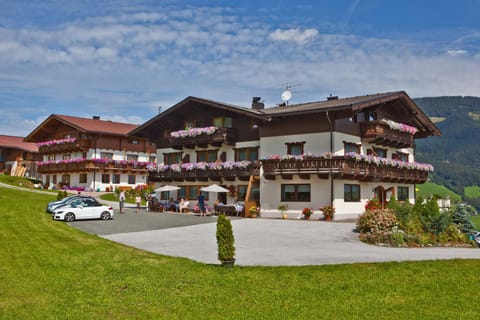 Pension Schwab Bed and Breakfast in Salzburgerland