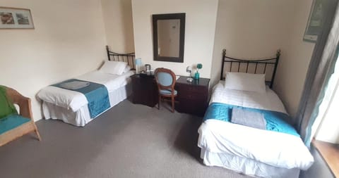 Admiral Blake Guesthouse Bed and Breakfast in Bridgwater
