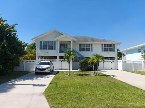 Property building, Parking