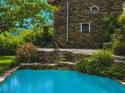 Property building, Spring, Day, Garden, Garden view, Pool view, Swimming pool